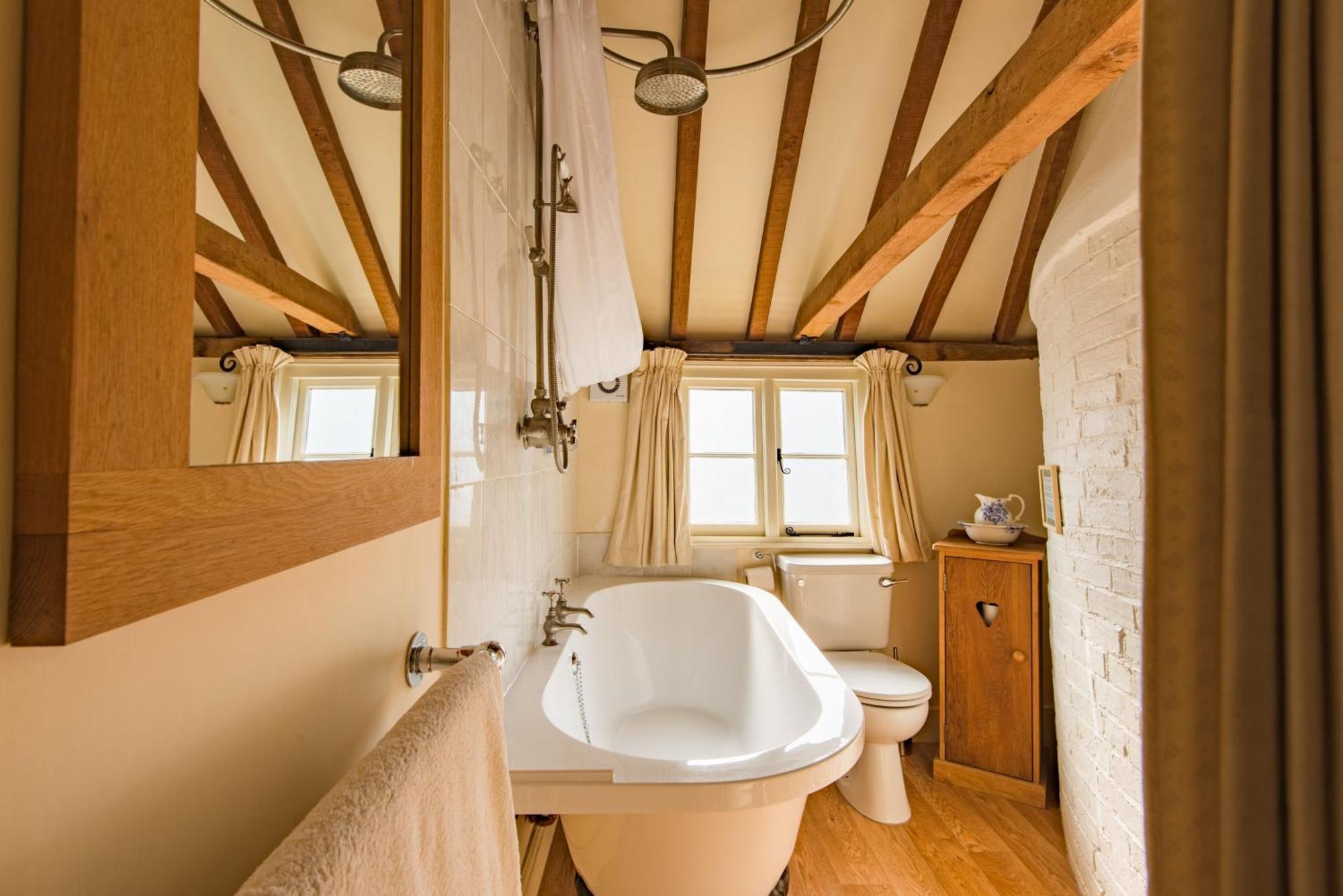 Newenden The Oast By Bloom Stays מראה חיצוני תמונה